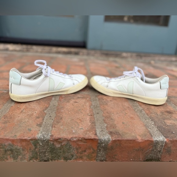 Veja Esplar Leather Logo Sneakers - size 6 - Picture 4 of 7